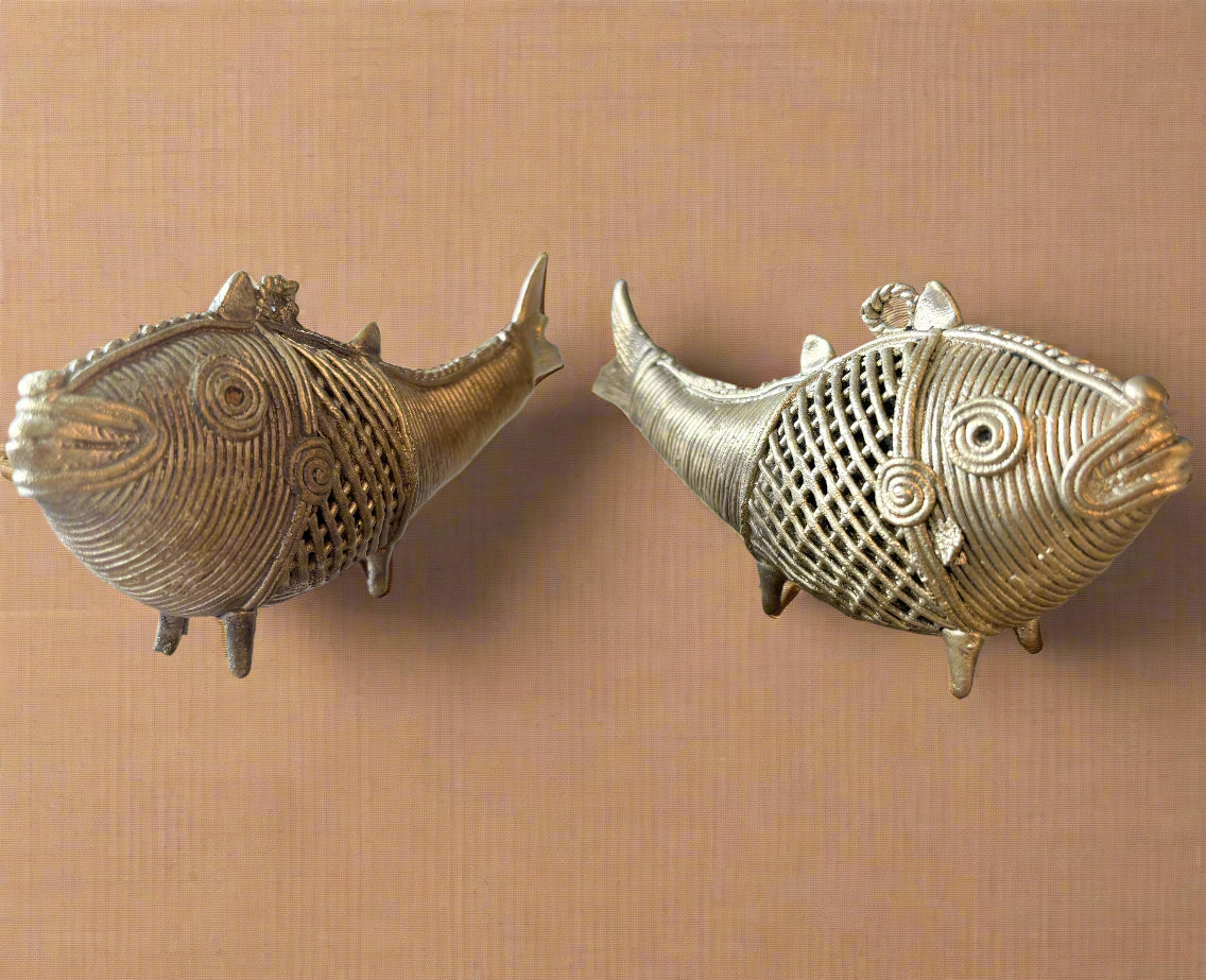 Dokra Medium Brass Fish Figurine – Handcrafted Tribal Art from Dhenkanal, Odisha (Single or Pair) - ArtisanSoul