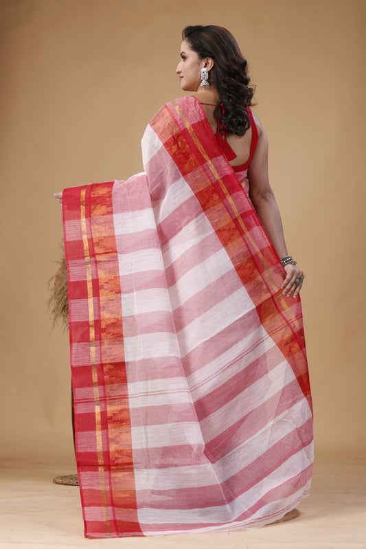 Traditional Taant saree with Nakshipaar border – handwoven Bengal cotton saree