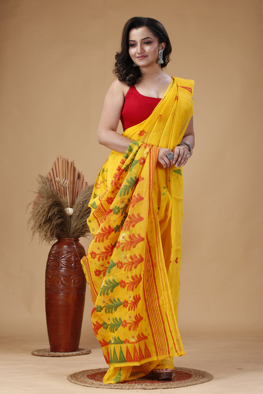 Traditional Yellow Jamdani Saree – Handwoven Bengal Elegance
