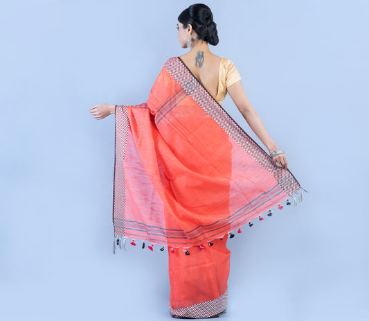 Handloom Saree - Red with Checkered Zari Par - ArtisanSoul