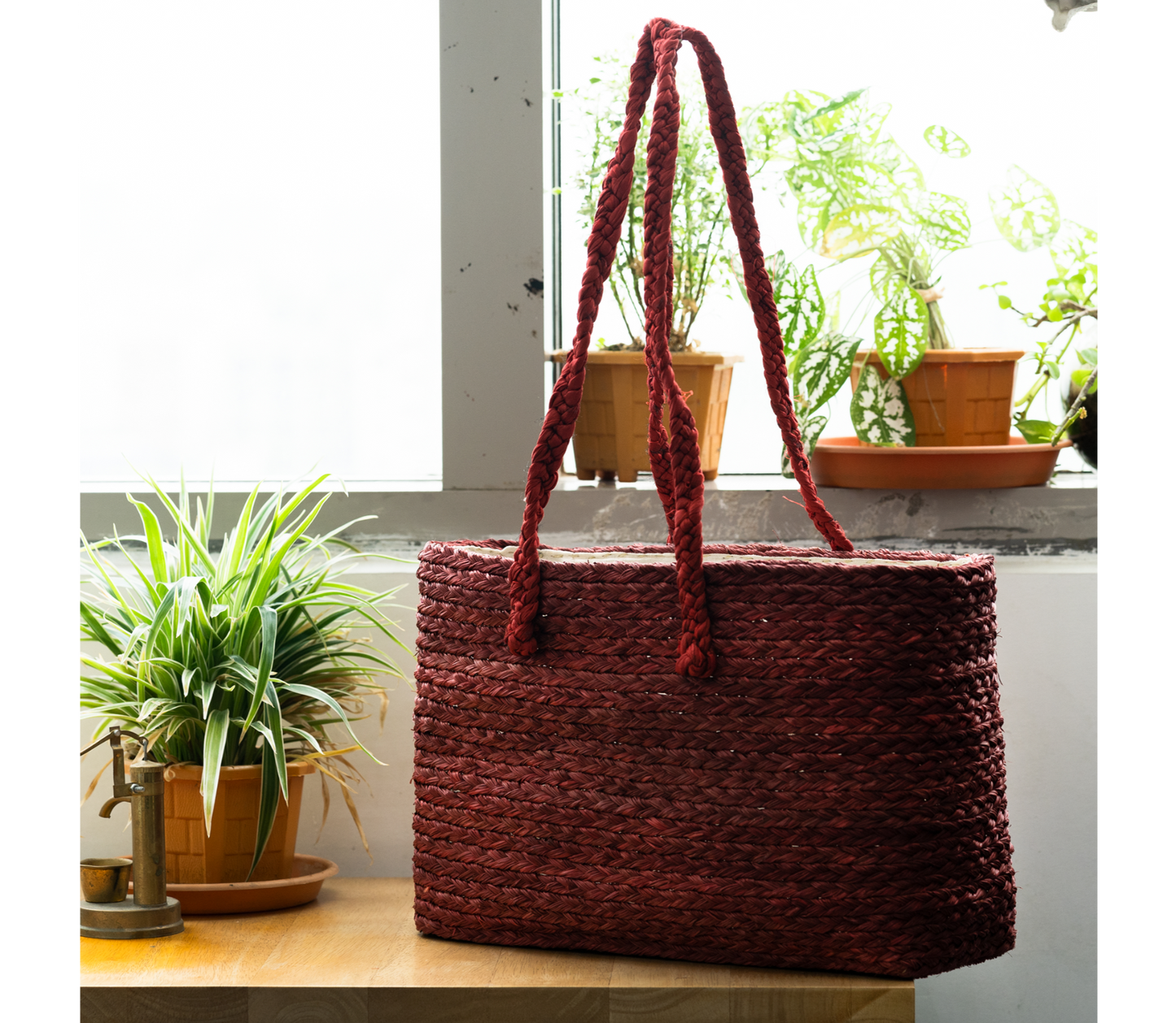 Hand Bag of Sabai Grass from Bengal - Maroon - ArtisanSoul