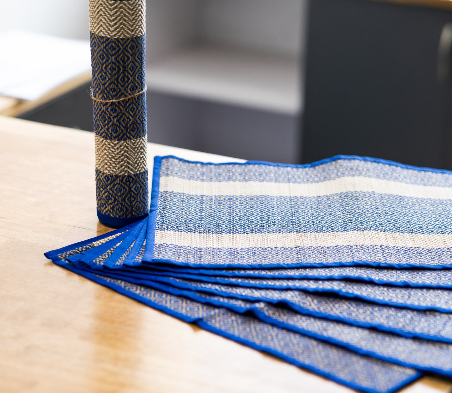 Madur Kathi Handcrafted Table Mat With Runner - White With Blue Border - ArtisanSoul