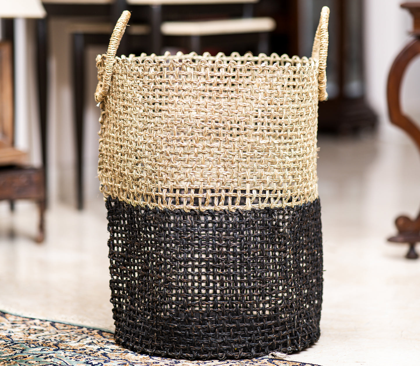 Laundry Bag made out of Sabai Grass - Black and Natural Shade - ArtisanSoul