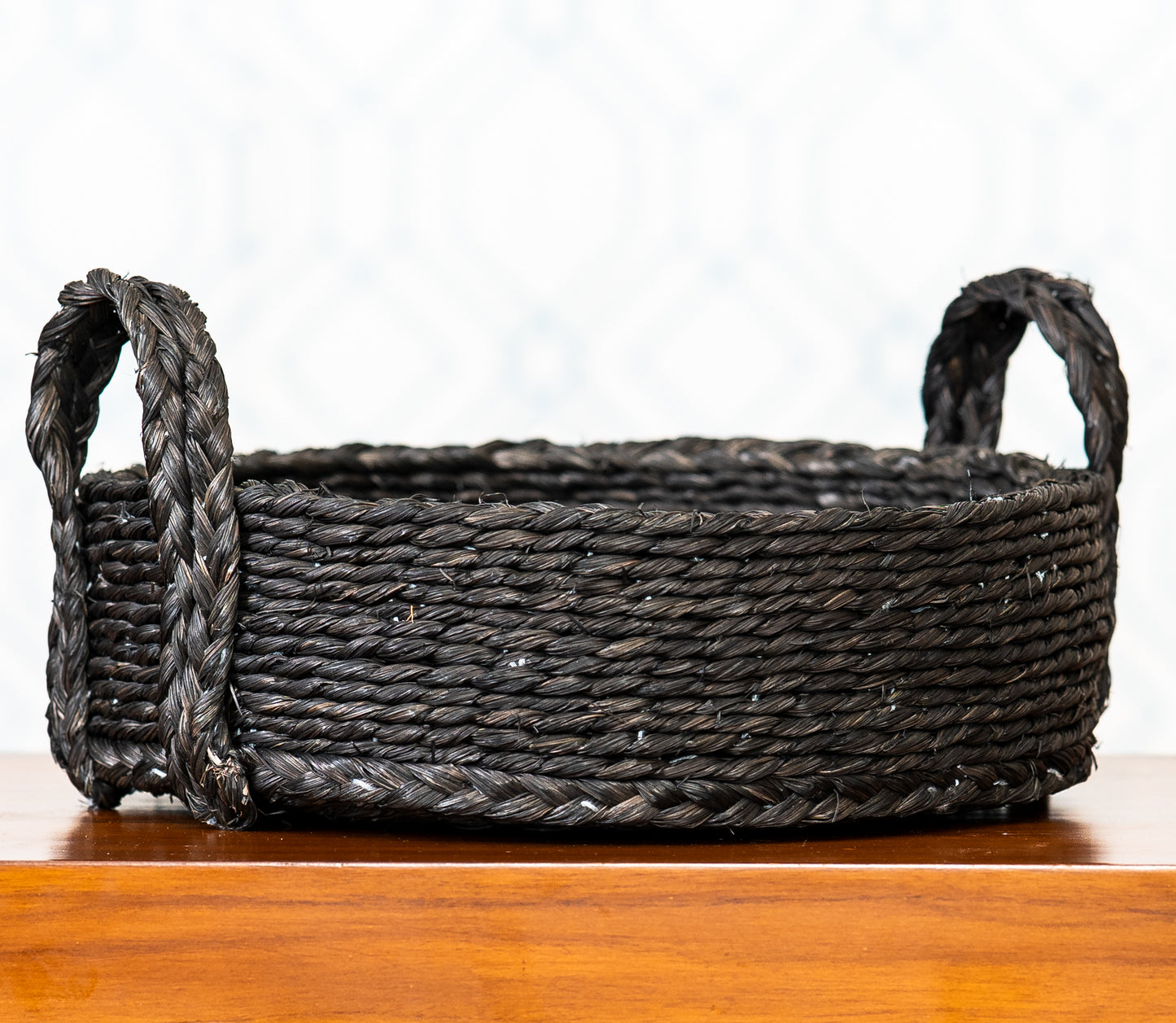 Basket of Sabai grass with Holder - Black - ArtisanSoul
