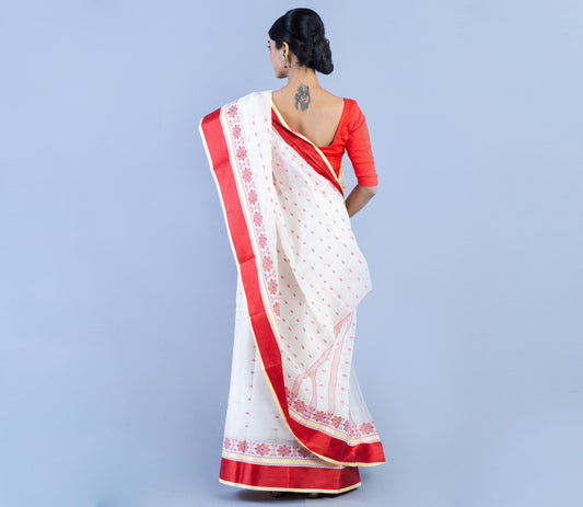 Handloom Tant Saree - White with Red Design & Par - ArtisanSoul