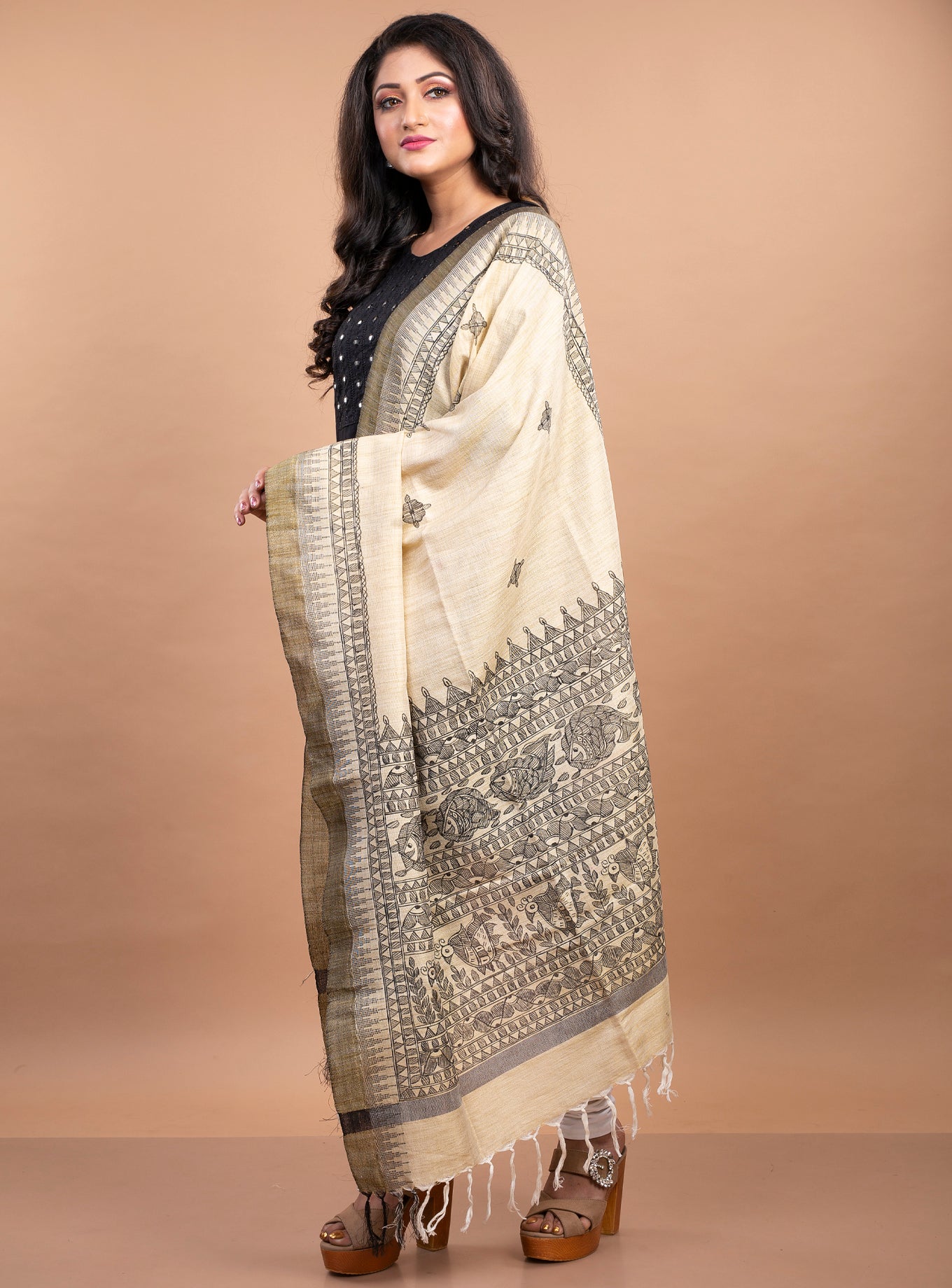 Madhubani Painting Dupatta From Bihar - Black on Beige