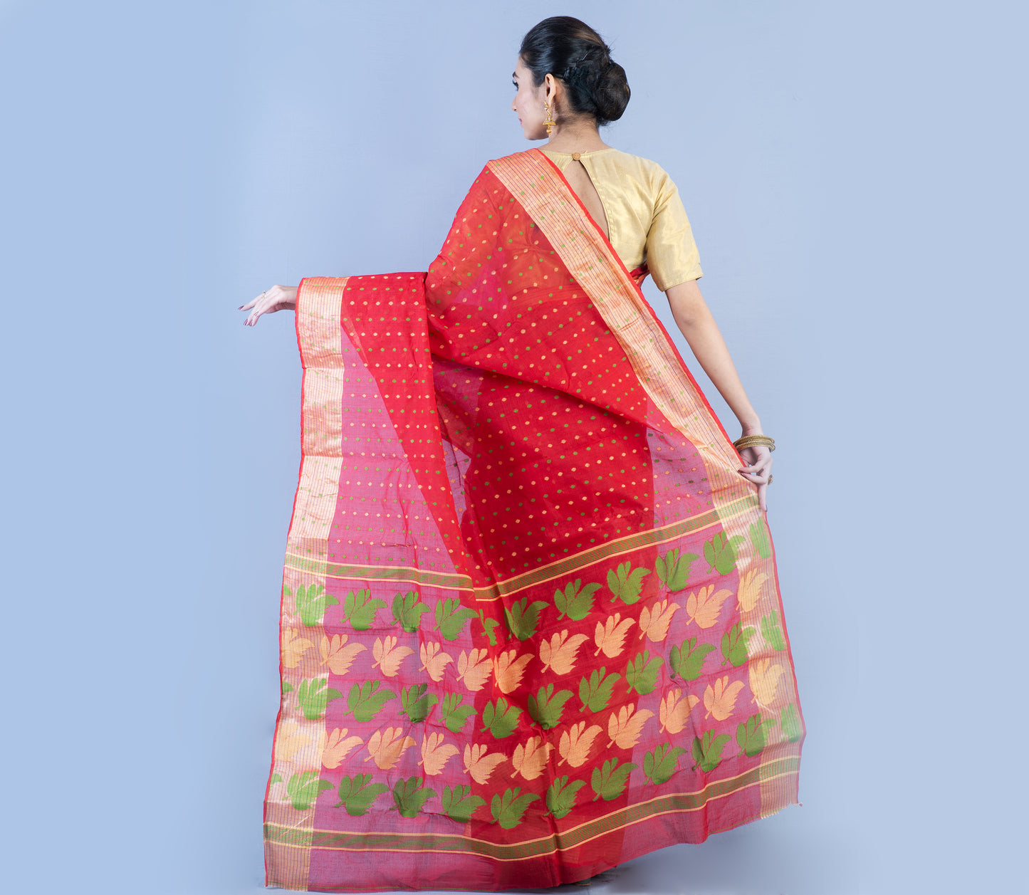 Handloom Jamdani Saree - Red - ArtisanSoul