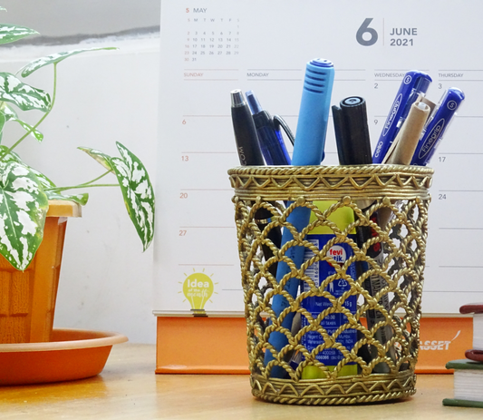 Authentic Dhokra Art from Chhattisgarh - Net Design Pen Stand (Round) - ArtisanSoul