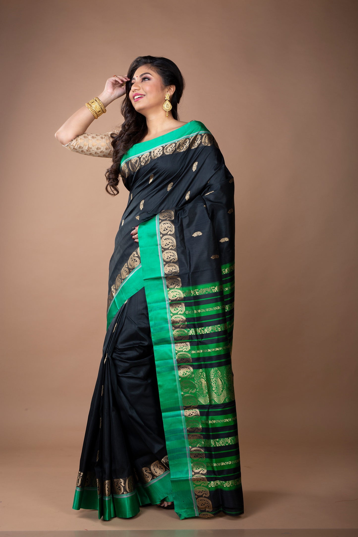 Murshidabad Silk - Zaree Jakard Handloom Garod Saree - Black