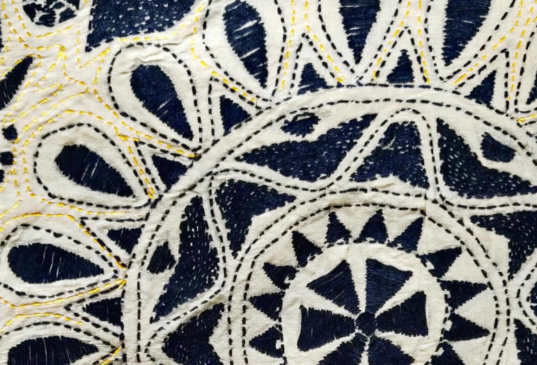 Kantha Stitched Dupatta on Tussar Base - Black - ArtisanSoul