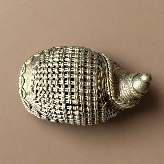 Handmade Brass Snail Paperweight – Dokra Tribal Art from Odisha - ArtisanSoul