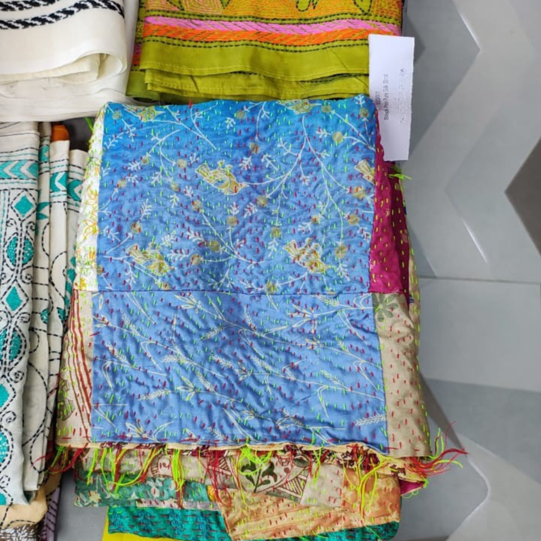 Lightweight Handstitched Kantha Chador for Ethnic and Contemporary Wear
