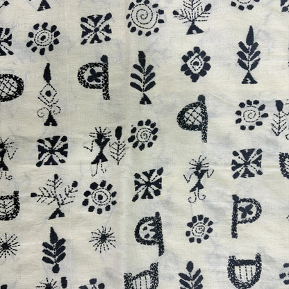 Close up of Kantha Embroidered Tussar Silk Stole in Monochrome – Handcrafted Indian Scarf for Women 