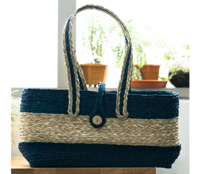 Hand bag of Sabai Grass from Bengal - Natural & Blue