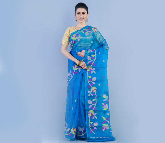 Handloom Muslin Silk Saree With Leaf Design - Sky Blue