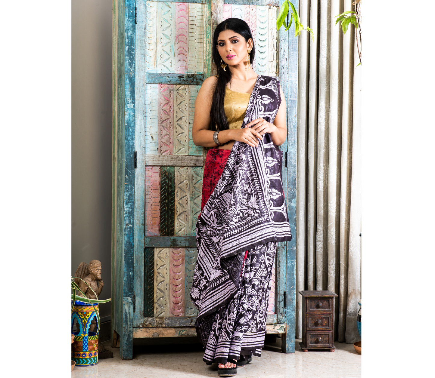 Kantha Stitched Work on Batik Print Saree - Red & Black