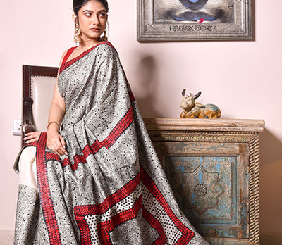 Kantha Stitch Applique Design Saree - Red and Black