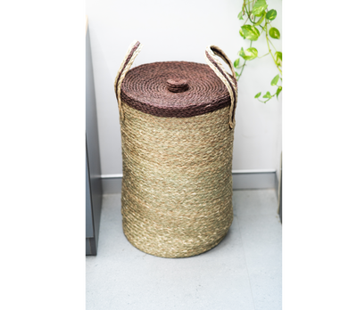 Laundry Bag made out of Sabai Grass with Lid - Brown Lid With Natural Shade